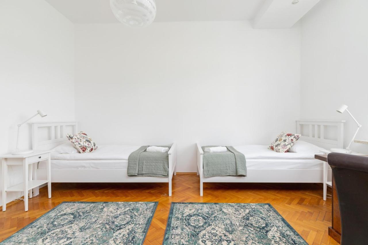 קרקוב Slowacki Avenue Family Apartments Cracow By Noclegi Renters מראה חיצוני תמונה