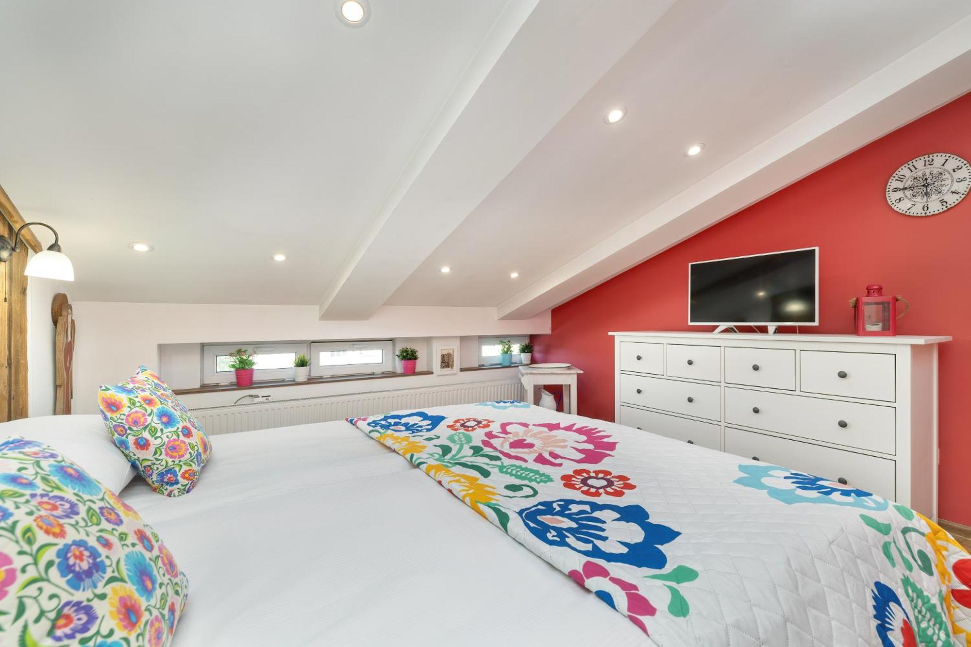 קרקוב Slowacki Avenue Family Apartments Cracow By Noclegi Renters מראה חיצוני תמונה
